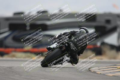 media/Sep-21-2025-Race Pace (Sun) [[98bf33ef95]]/Non Verified/5-Turn 16 (11am)/